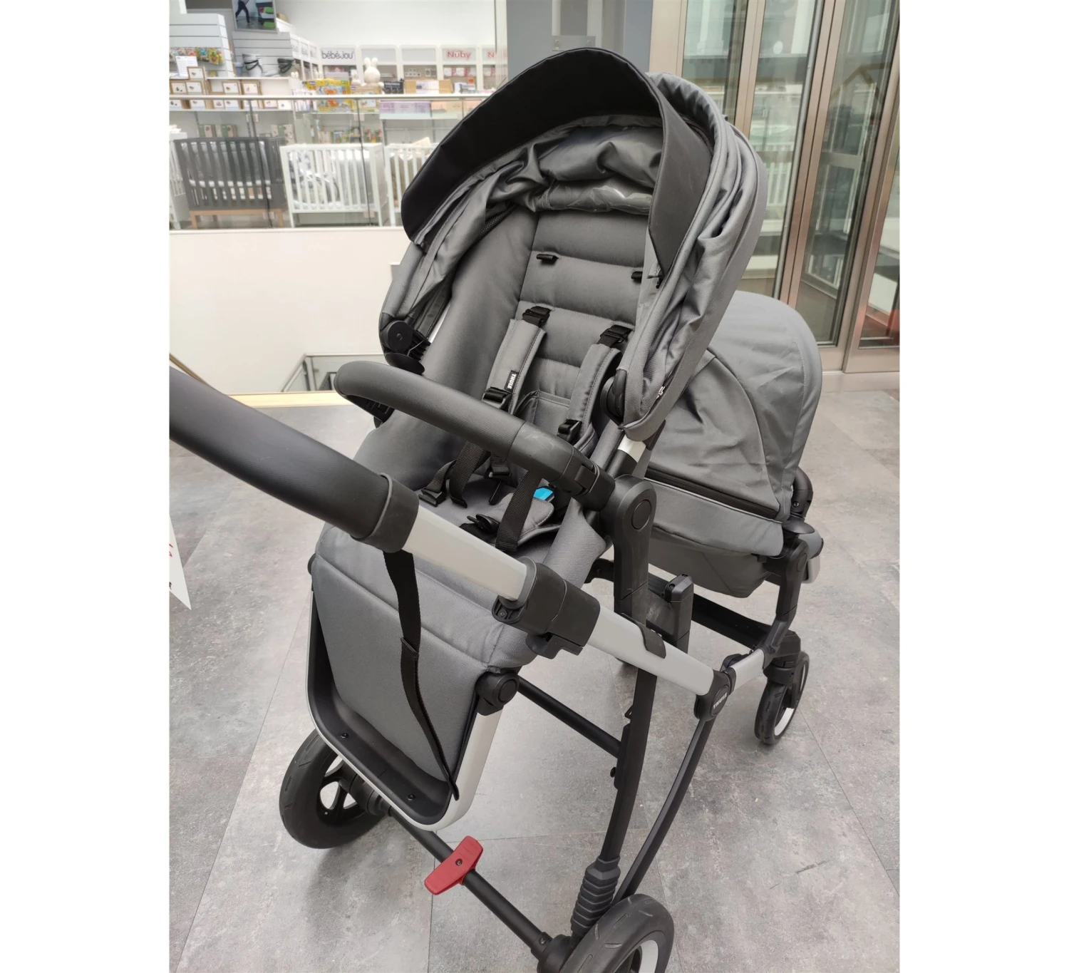 Thule Sleek Duo Kinderwagen - Showmodel - Afbeelding 5
