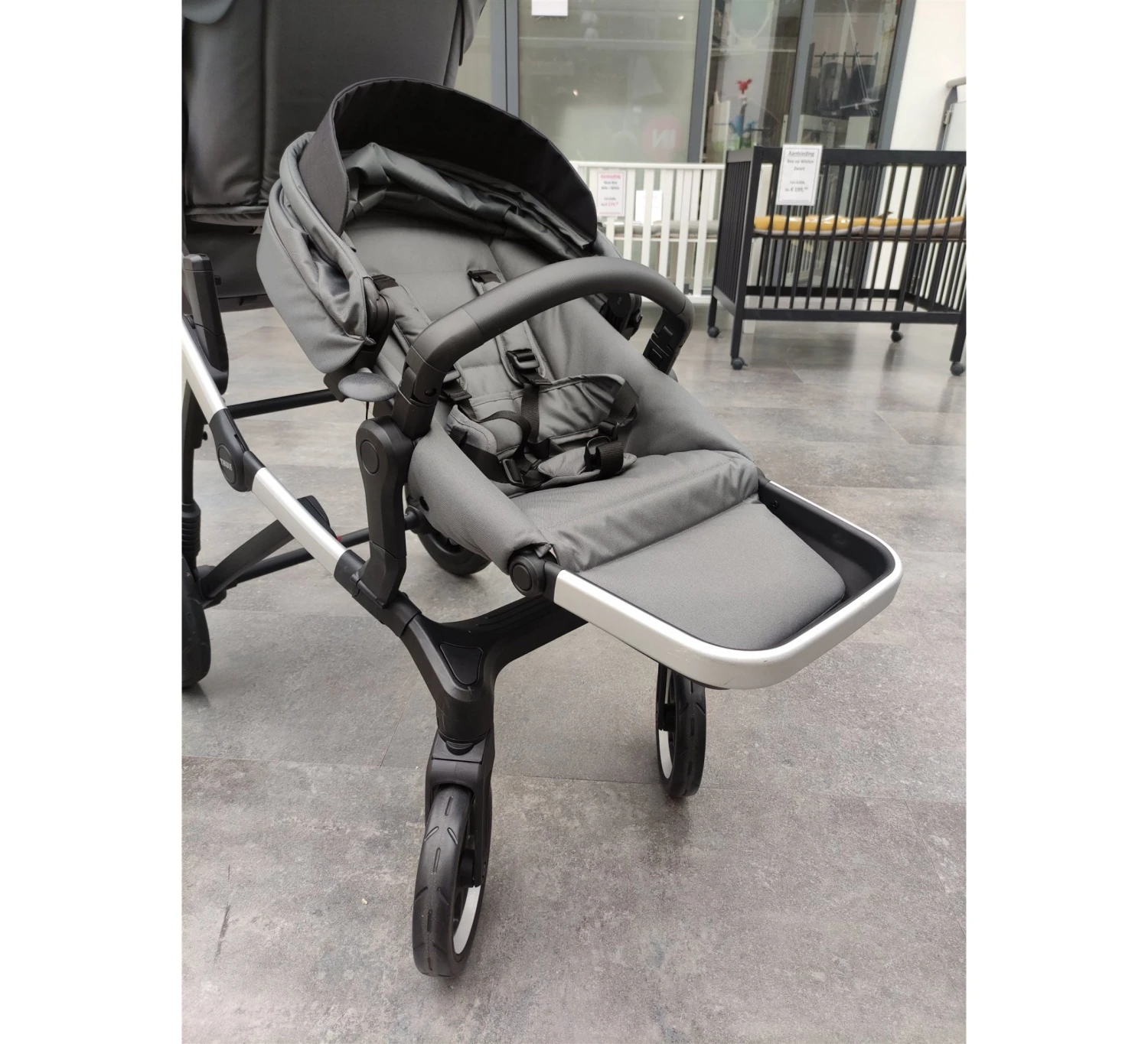 Thule Sleek Duo Kinderwagen - Showmodel - Afbeelding 7